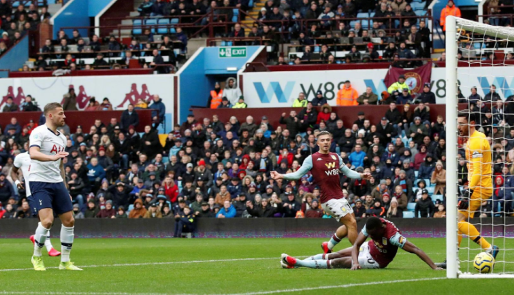  阿斯顿维拉定位球配合精妙，加时绝杀跻身联赛前六  