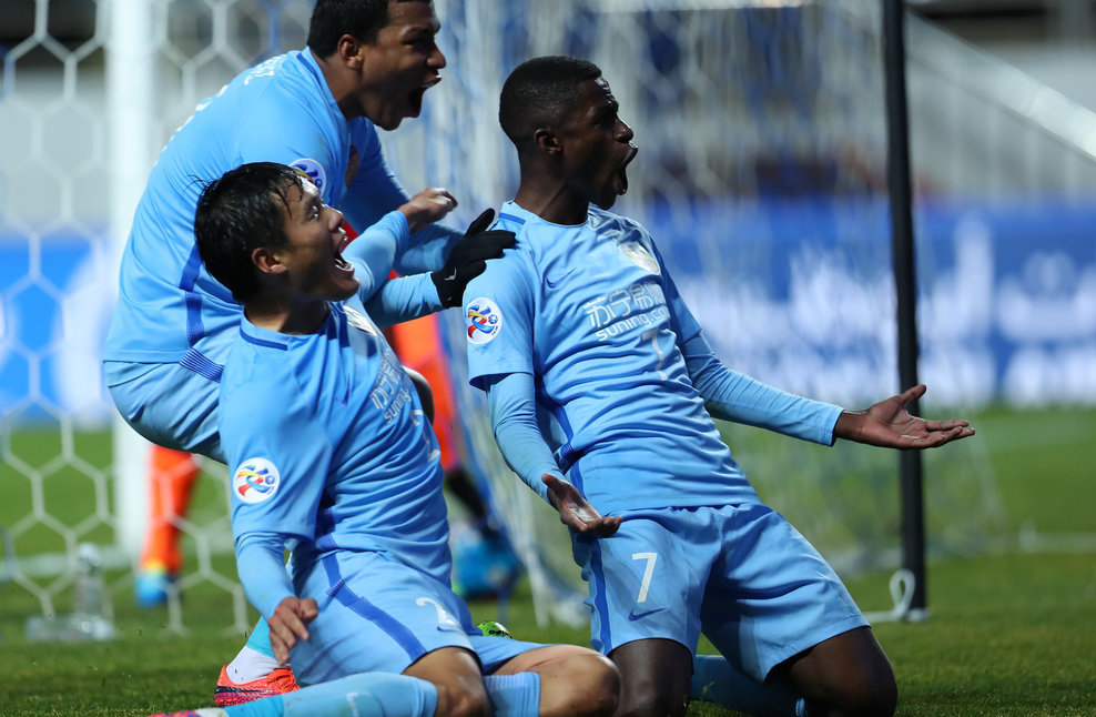  格勒诺布尔门线救险，屡次扑救保住平局果实