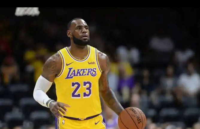  班凯罗强势发挥魔术客场力克黄蜂结束连败颓势  